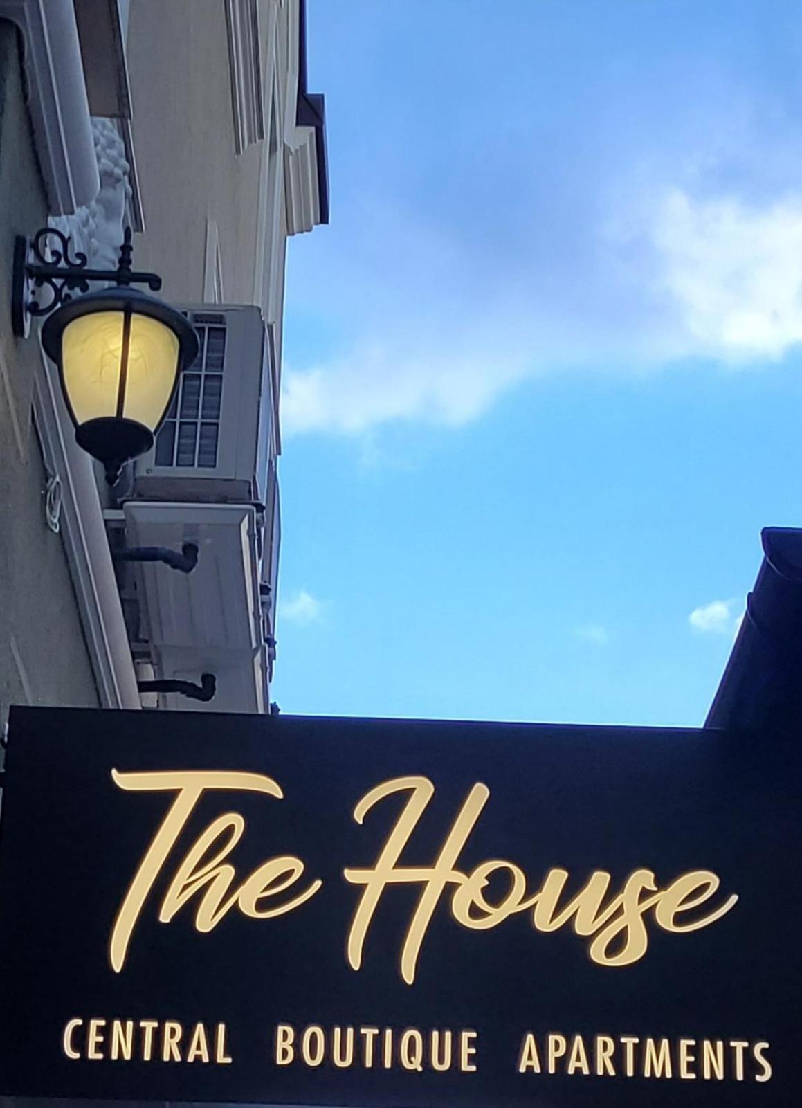 The House - Central Boutique Apartments Köstendil Dış mekan fotoğraf